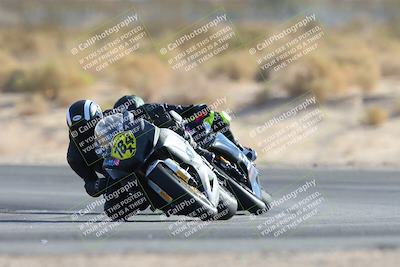 media/Nov-16-2024-CVMA (Sat) [[0e4bb1f32f]]/Race 9-Amateur Supersport Middleweight/